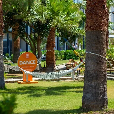 Hotel Charm 4*