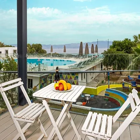 Charm 4* Akyarlar